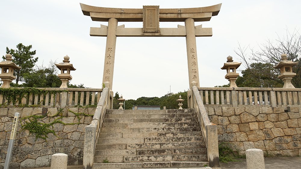 ⛩️ 이와쓰히메 신사 (이와쓰히메 진자) 이미지 1
